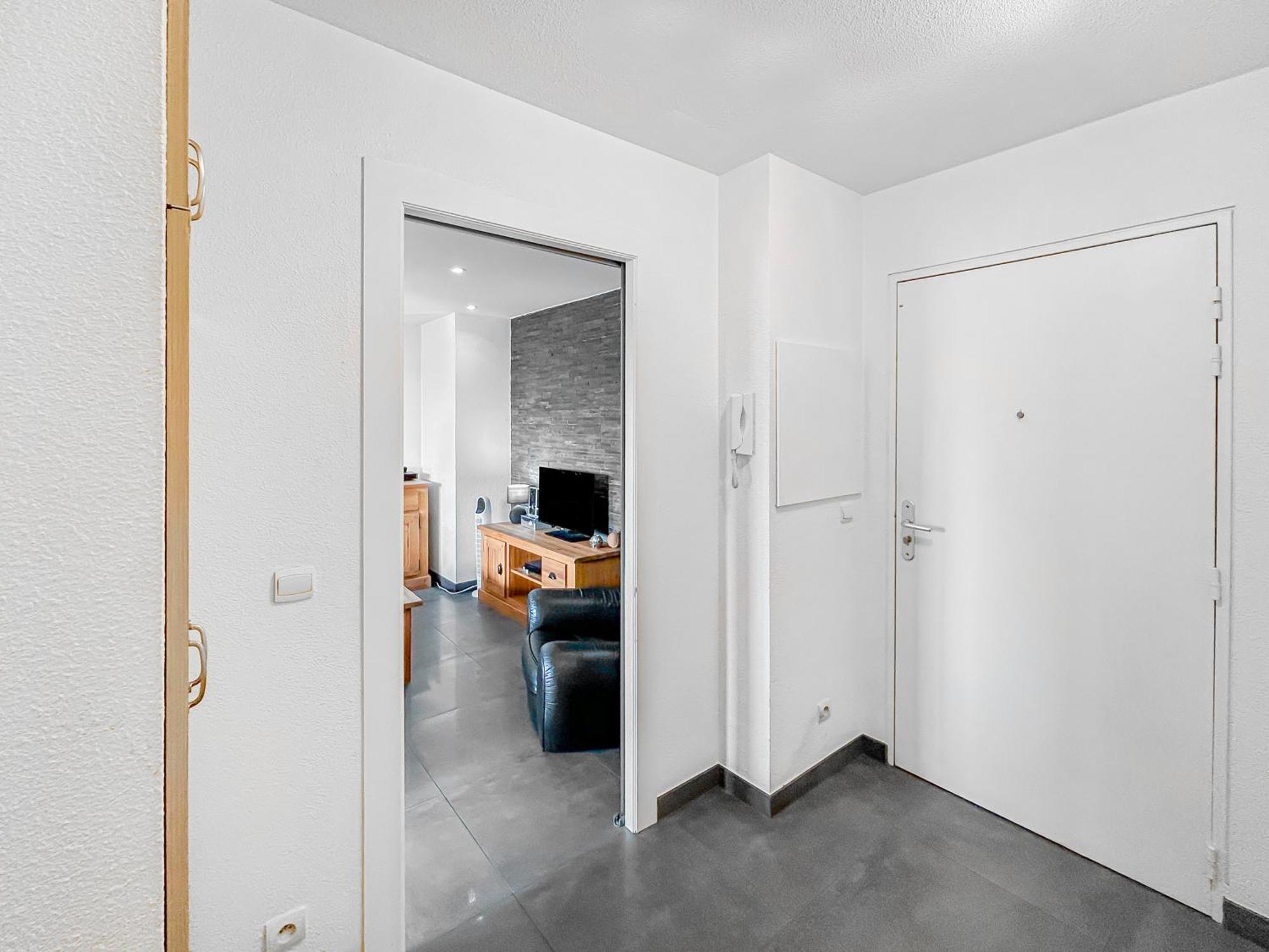 Escale Affaires Dugny-Bourget Apartment Exterior foto